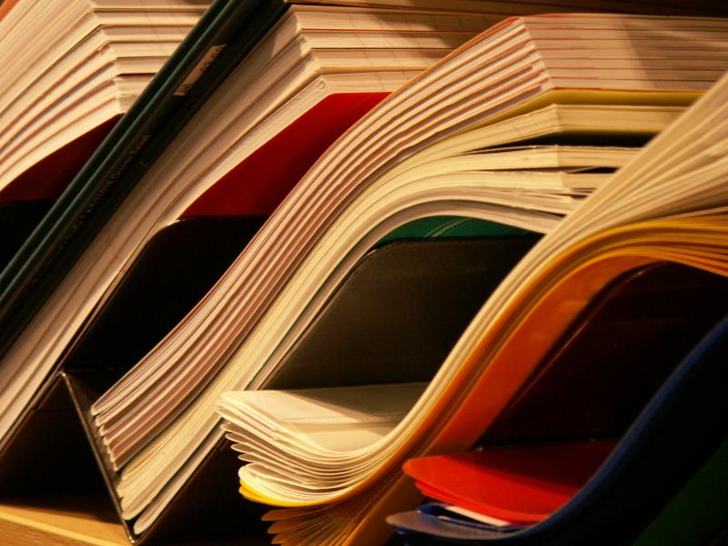 Contract documents and document folders