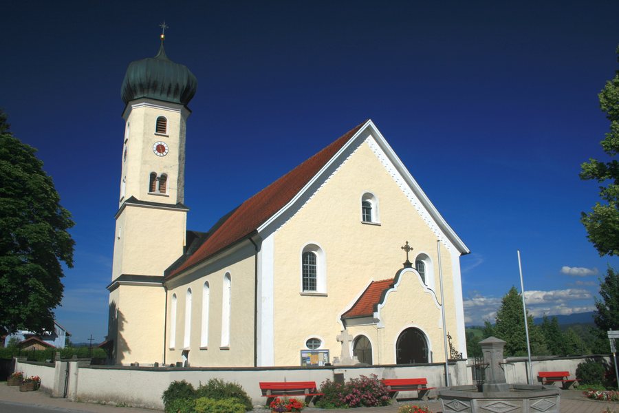 File:Oberreute pfarrkirche st martin 20080705.jpg