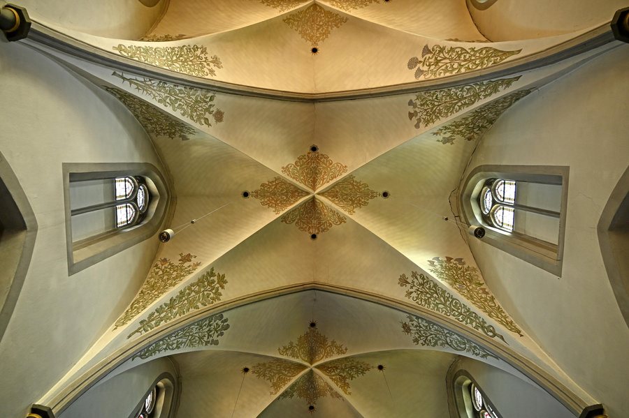 File:St. Nikolaus (Kottenheim) 09.jpg
