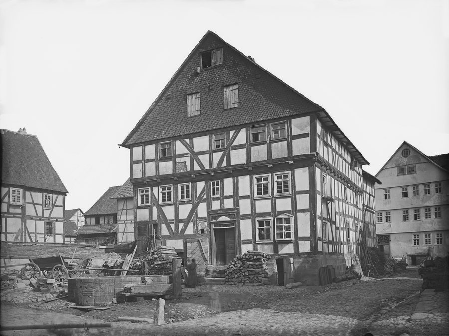 File:Wohnhaus - Neukirchen fm812026.jpg