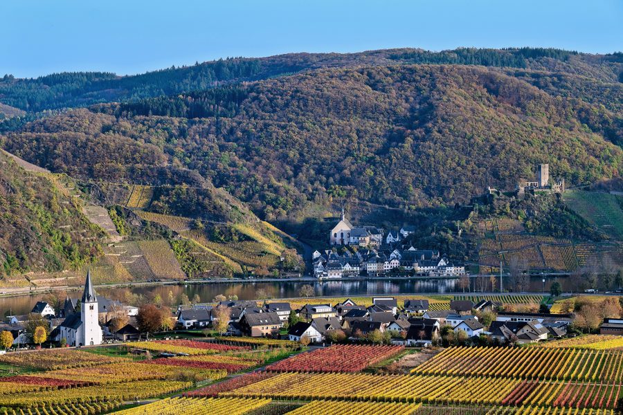 Beilstein sur la Moselle avec le château de Metternich et Ellenz