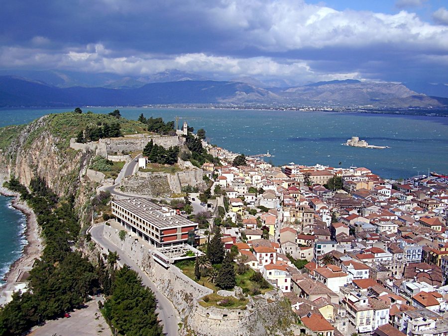 Vue de Nauplie et de l’Akronauplie en Grèce