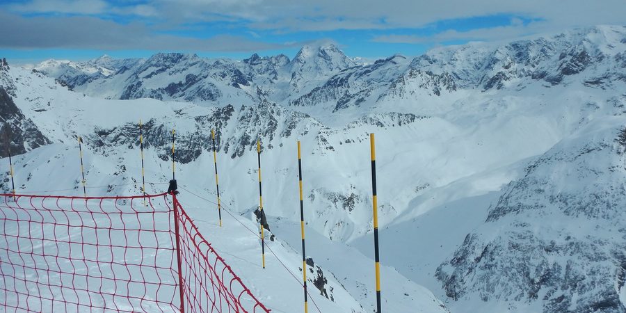 Paysage montagneux du domaine skiable des Trois Vallées dans les Alpes françaises