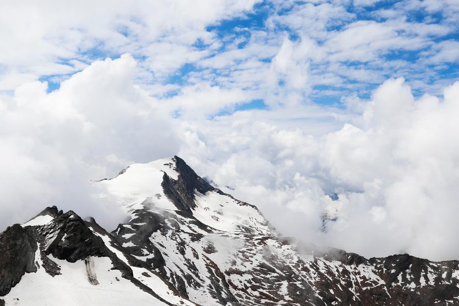 Glacier du Kitzsteinhorn et paysage alpin de montagne près de Kaprun