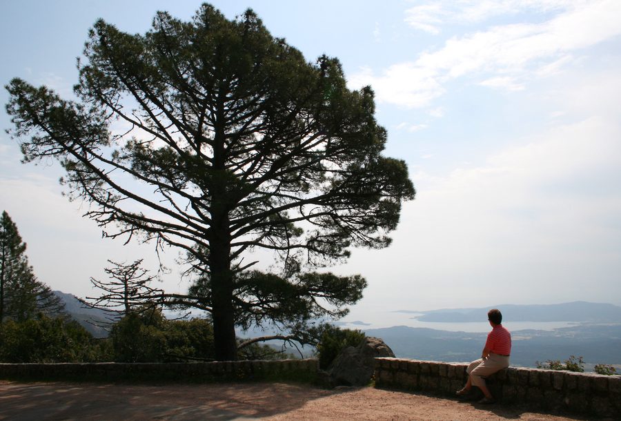 Vue panoramique sur le golfe de Porto-Vecchio depuis L’Ospédale