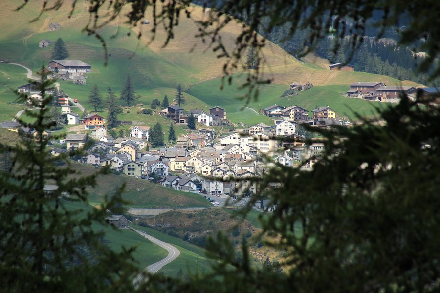 Simplon Dorf avec un paysage de montagne alpin