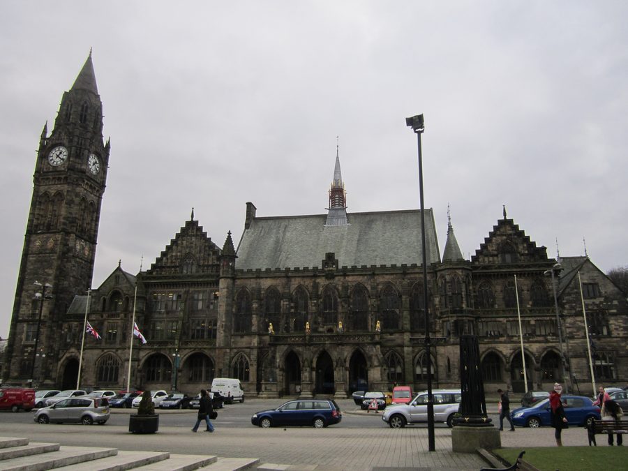 Extérieur de l’hôtel de ville de Rochdale dans le Greater Manchester, en Angleterre