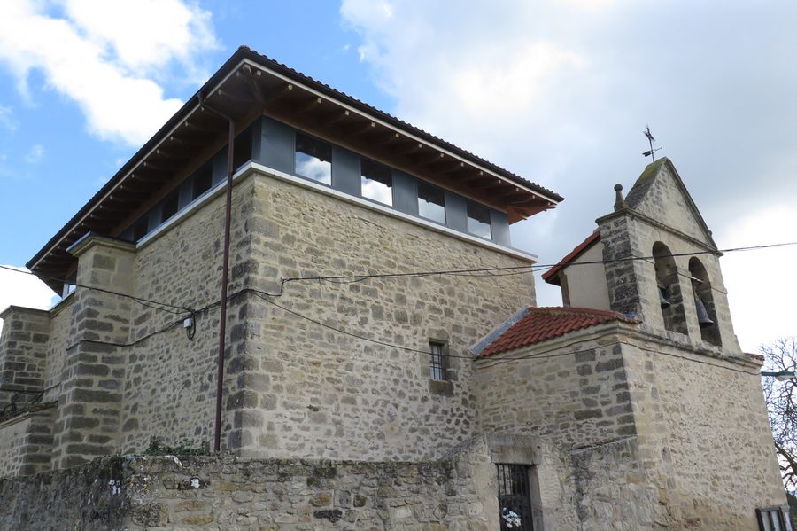 Torre et église de Molinilla à Lantarón, Álava