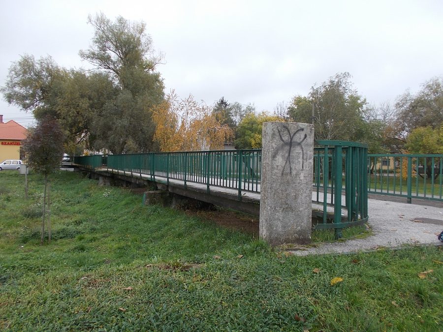Pont historique Madách sur l’Ipoly à Balassagyarmat