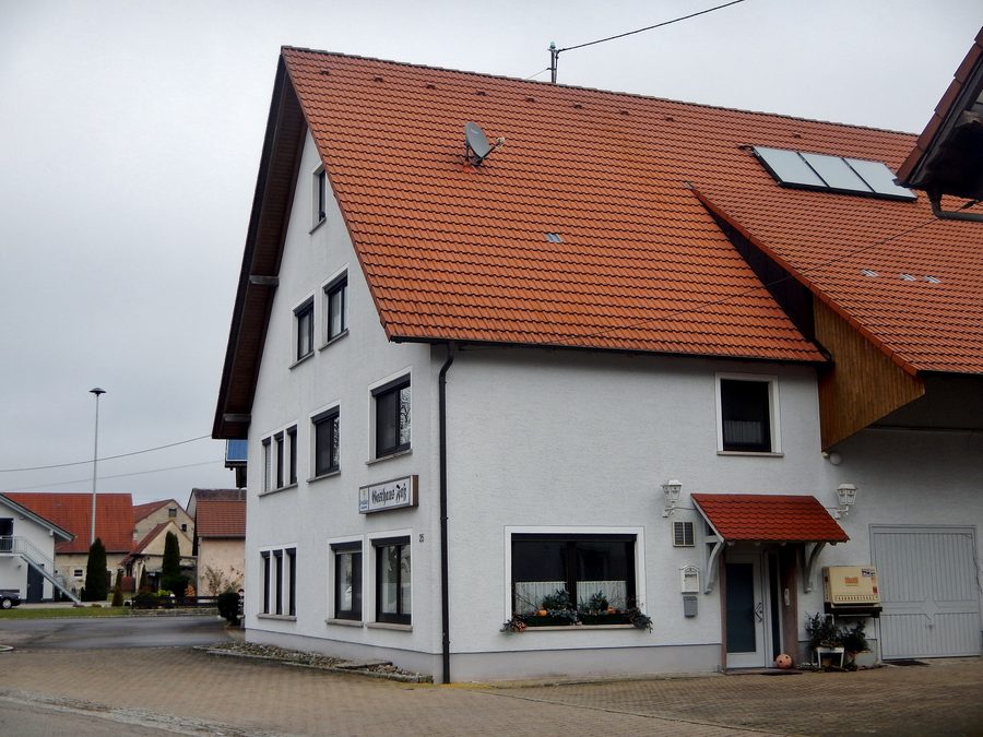 Vue sur Huldstetten, un quartier de la commune de Pfronstetten