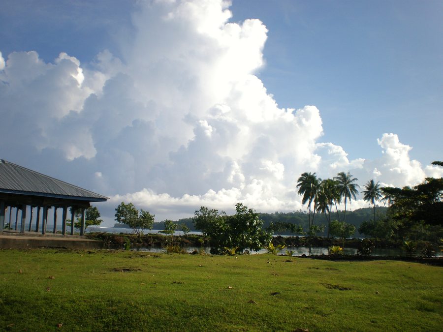 Village et paysage à Savai'i à Samoa