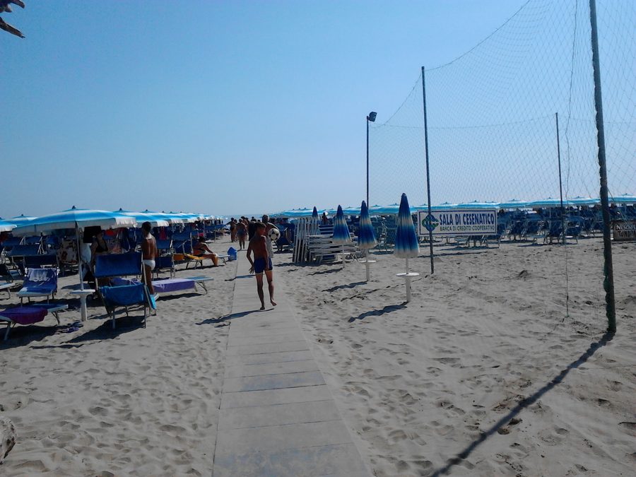 Plage à Pinarella de Cervia, Italie