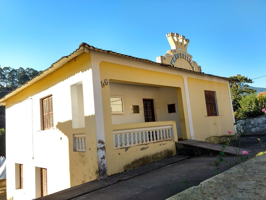 Hôtel de ville de Delfim Moreira dans le Minas Gerais, Brésil