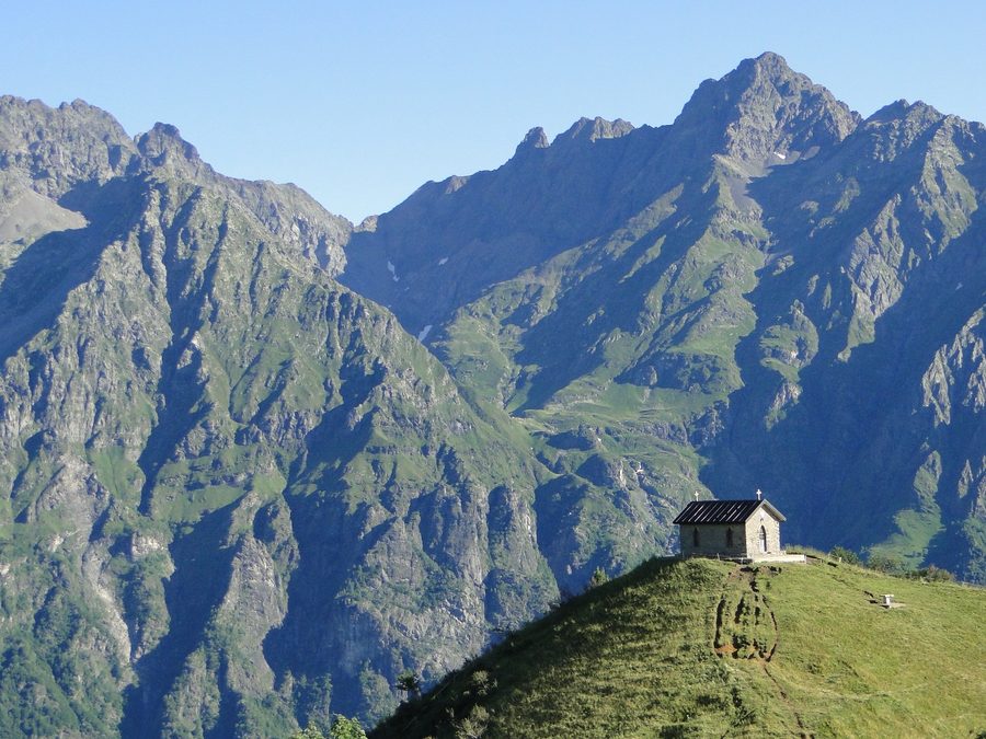 Vue sur le Pizzo Coca et les Alpes orobiques au Passo della Manina