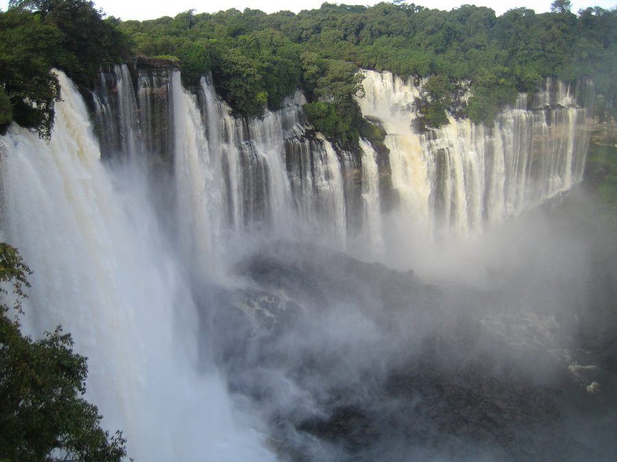 Les chutes de Kalandula en Angola