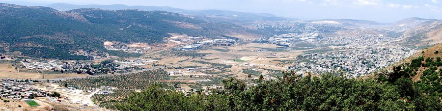 Panorama de la vallée de Beit HaKerem avec Majd al-Krum et d’autres localités en Galilée