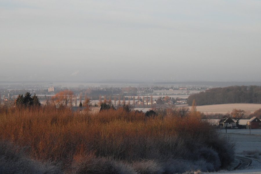 Vue depuis l’Elm sur le piémont occidental en Basse-Saxe