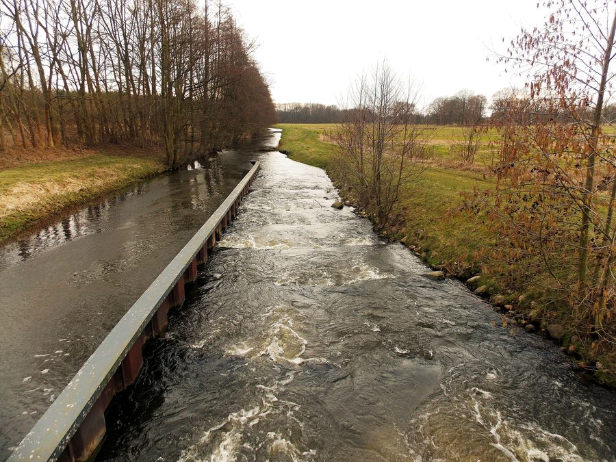 Passe à poissons au barrage de Gresse