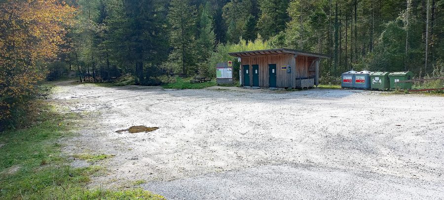 Parking à Erlaufboden à l’entrée des Hinteren Tormäuer