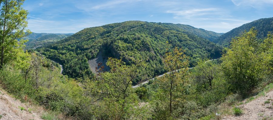 Vallée de la rivière Allier à Monistrol-d'Allier, Haute-Loire, France