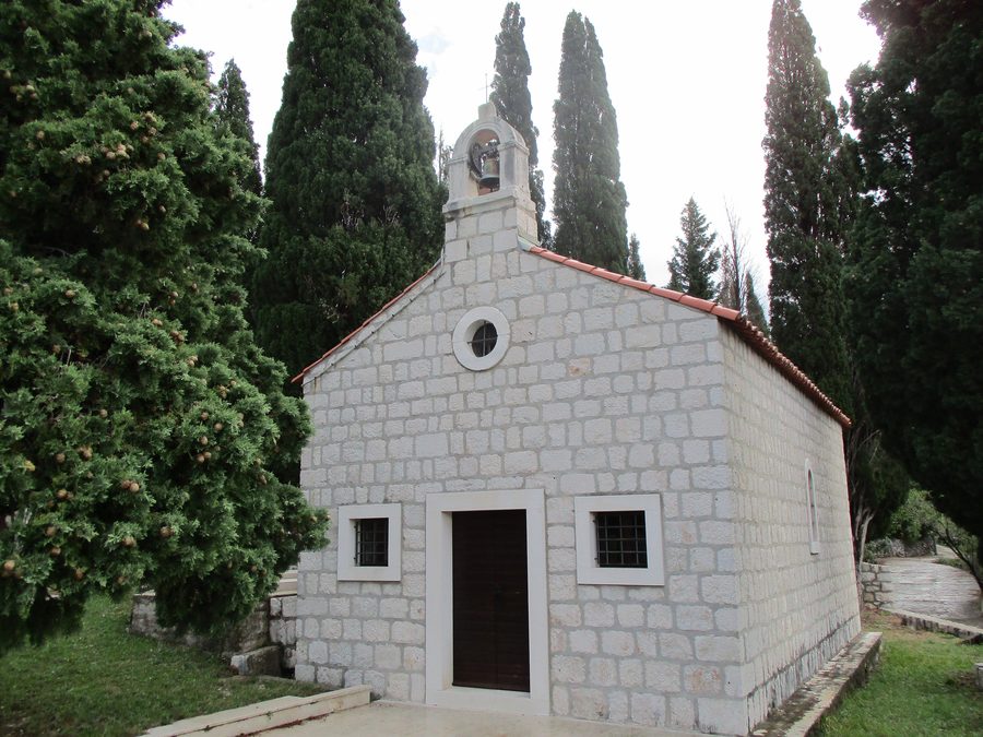 Église à Mravnica, Mravnica, Dubrovačko primorje
