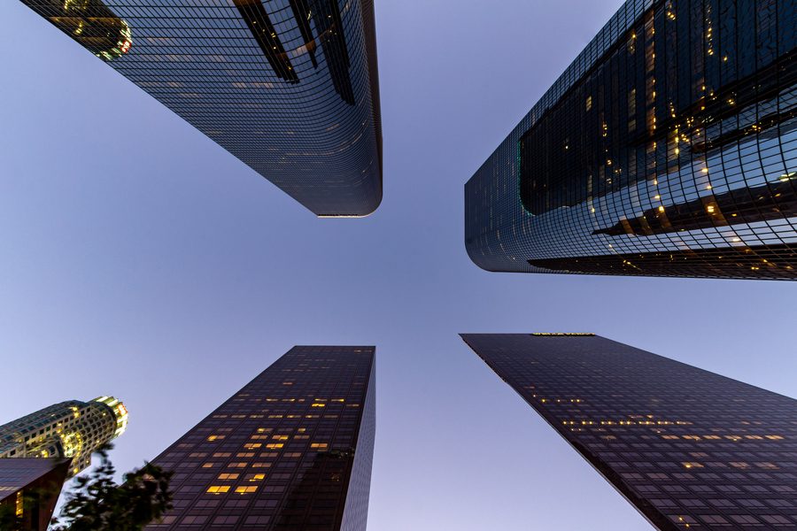 Immeubles de grande hauteur sur South Grand Avenue à Los Angeles