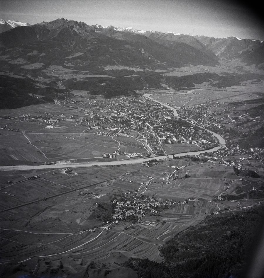 Paysage alpin avec les Kalkkögel près d’Axams