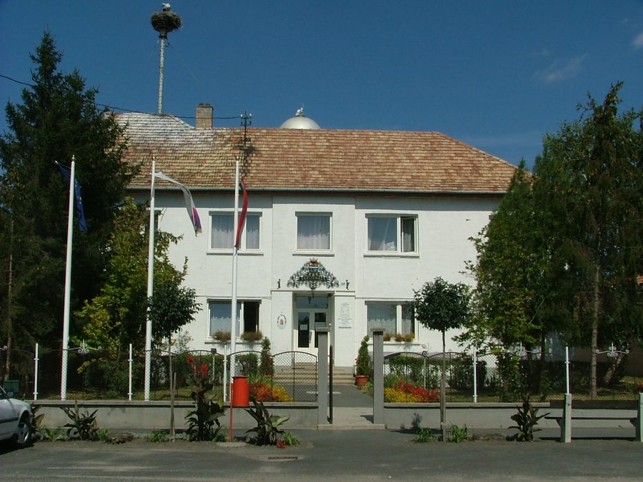 Hôtel de ville de Tét
