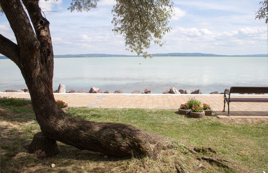 Plage à Balatonakali au bord du Balaton