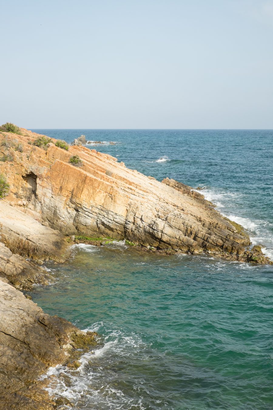 Côte rocheuse à El Haouaria, Tunisie