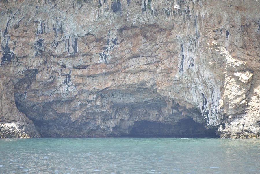 Grotte Bleue près d’Herceg Novi au Monténégro