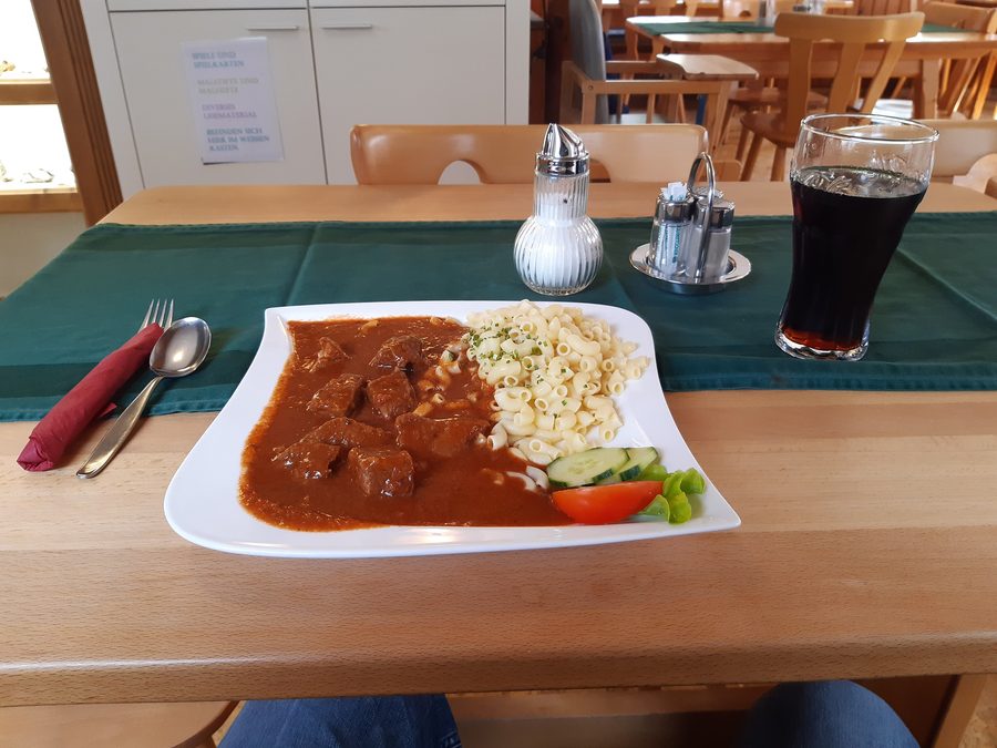 Nockerln avec goulasch