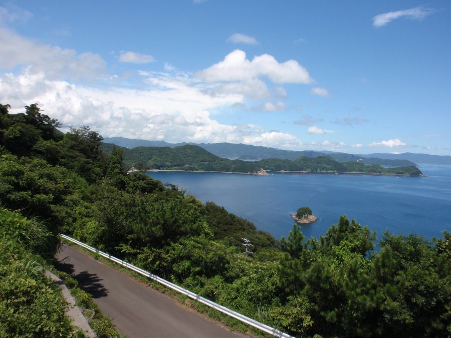 Vue sur la baie de Tsukumi