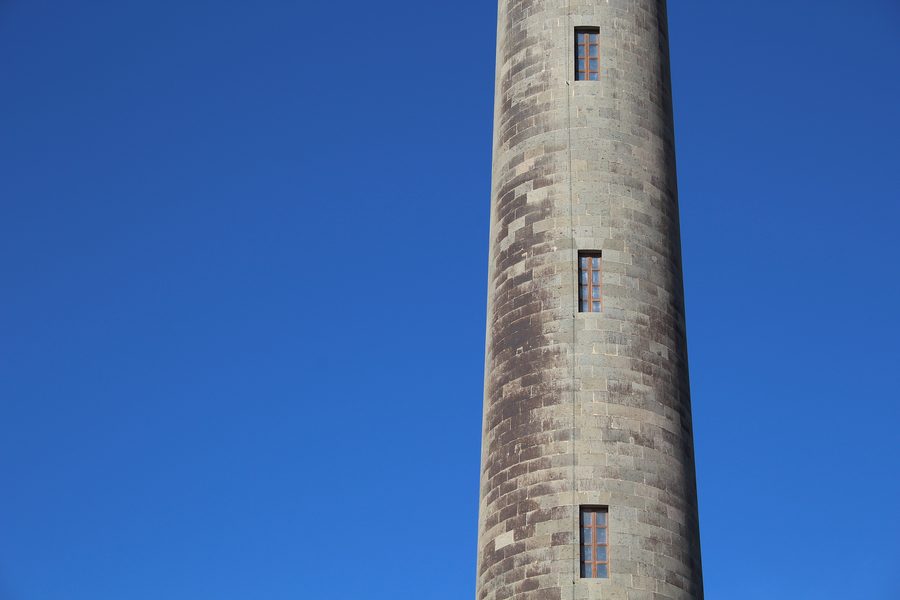 Phare de Maspalomas sur la côte de Gran Canaria