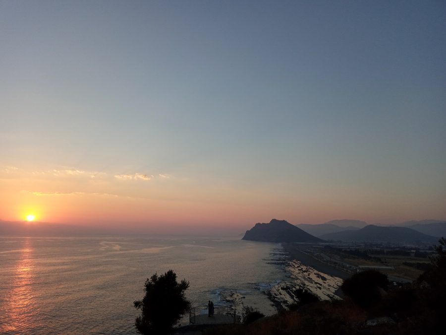 Coucher de soleil sur Gazipaşa