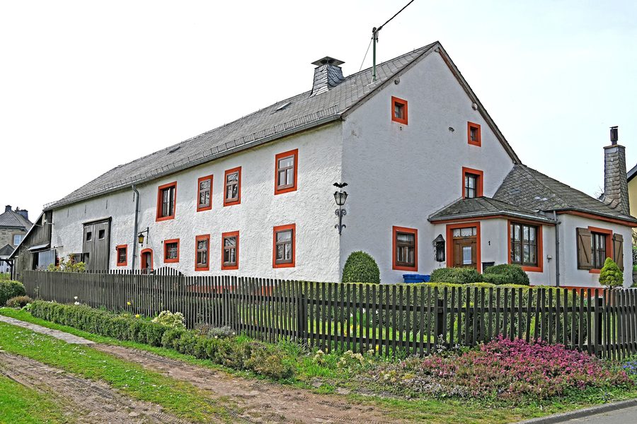Maison à colombages historique de 1882 à Winterspelt