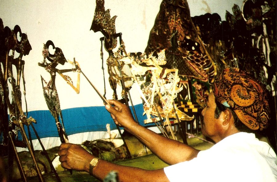 Scène traditionnelle au Suriname