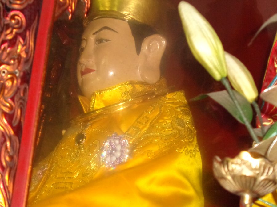 Đền Ông Hoàng Mười à Hưng Nguyên, Nghệ An