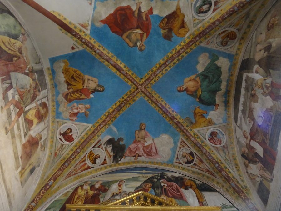 Fresques au plafond du presbytère de l’église des saints Sébastien et Roch à Condino