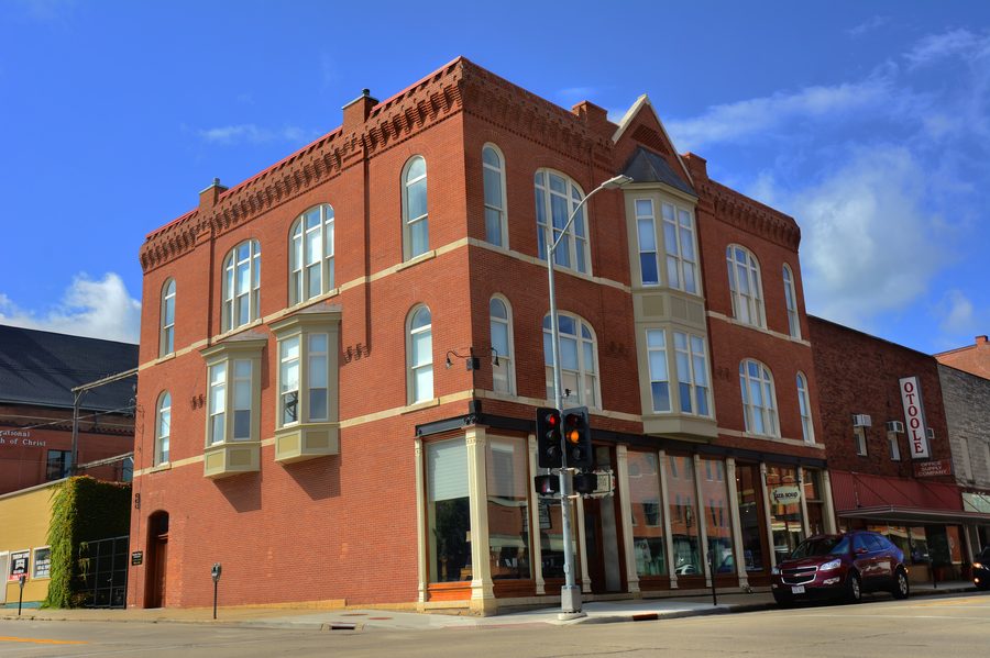 Bâtiment historique dans Main Street à Dubuque, Iowa