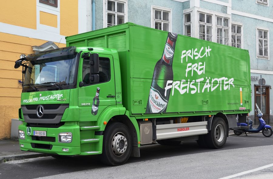 Camion de bière de la Braucommune Freistadt en Haute-Autriche