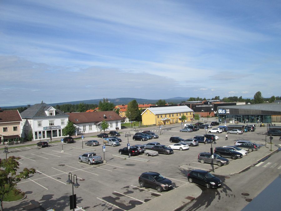 Vue aérienne de la place du marché Elverum Torg