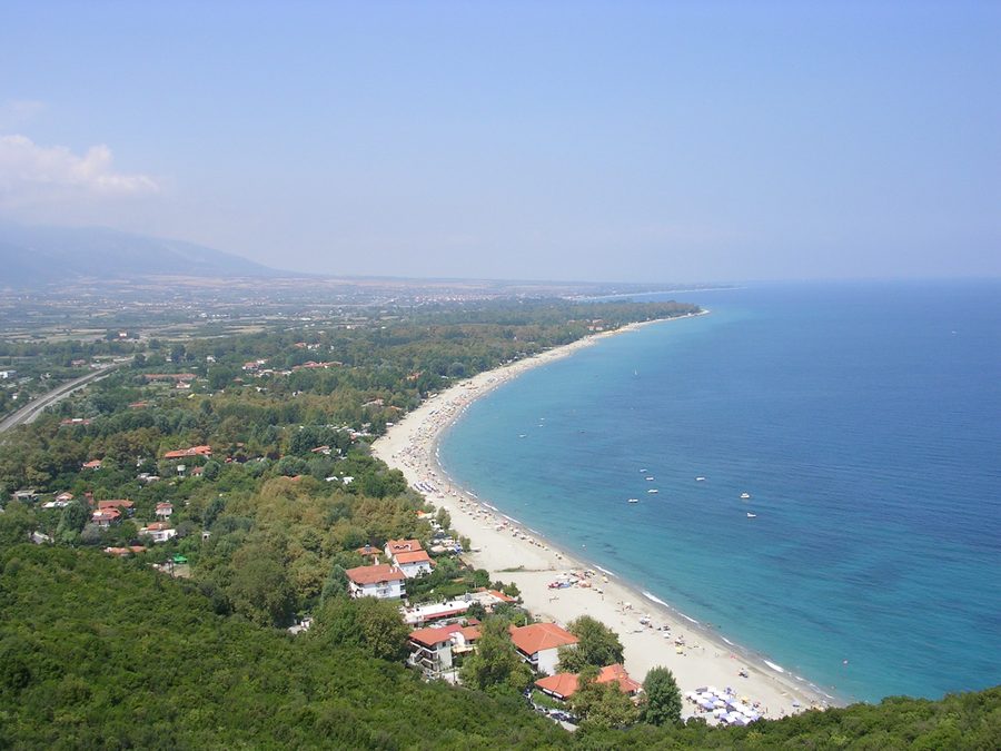 Plage de Platamonas en Piérie, Grèce