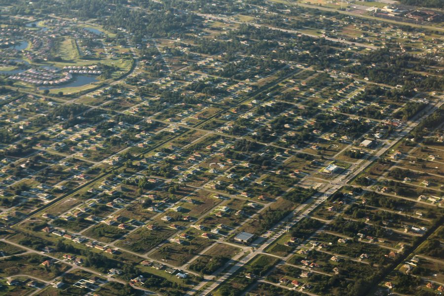 Vue aérienne de Gunnery Road à Lehigh Acres, Floride