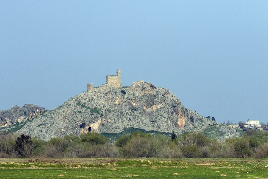Vue ouest du château d’Amouda dans le village de Gökçedam, près d’Osmaniye