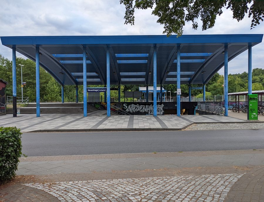 Gare du S-Bahn de Neuenhagen près de Berlin