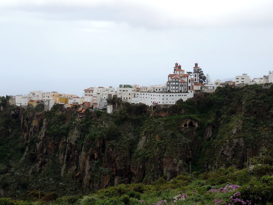 Moya sur Gran Canaria vue du sud-ouest
