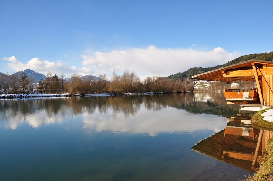 Bac sur la Drave à Lansach, dans le district carinthien de Villach-Land