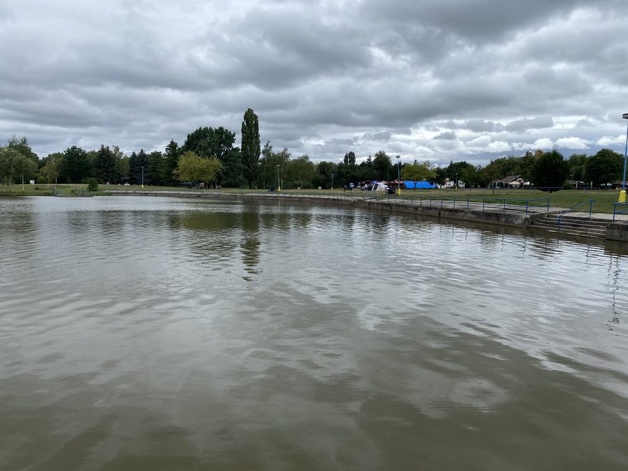 Lac de barrage de Rozkoš près de Česká Skalice dans l’Okres Náchod