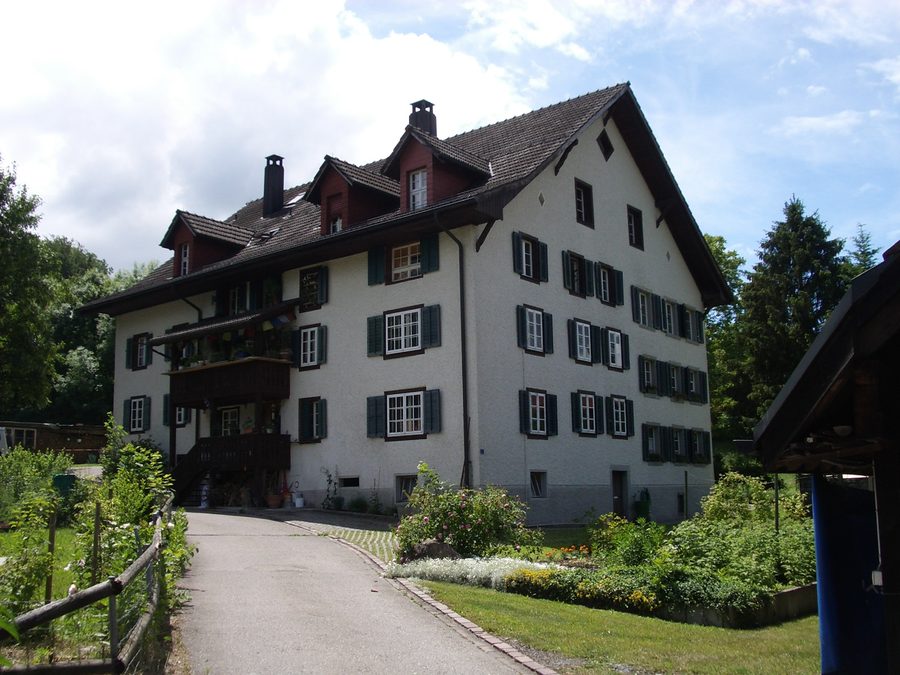Bâtiment historique à Aeugstertal ZH, Suisse